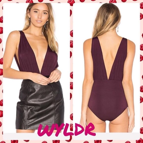 WYLD London Deep V-Neck Burgundy Bodysuit Women’s Size M NWT - Picture 1 of 12